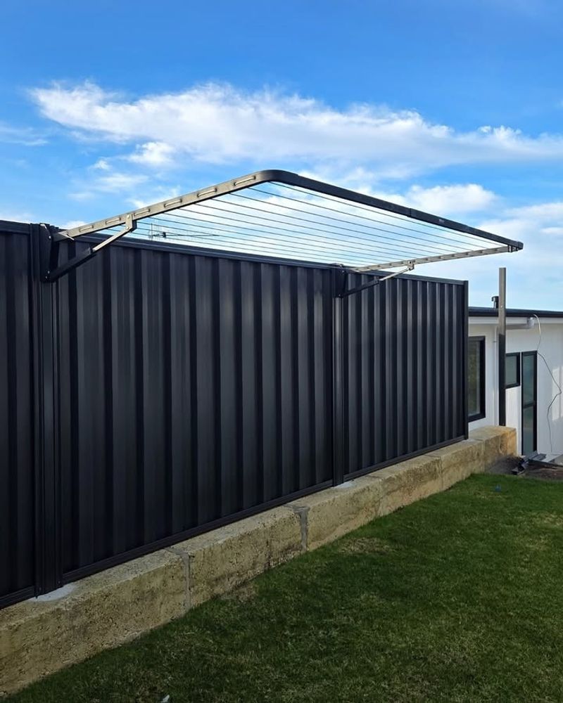 Clotheslines And Outdoor Drying Racks