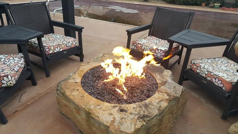Outdoor Fire Pits And Fireplaces