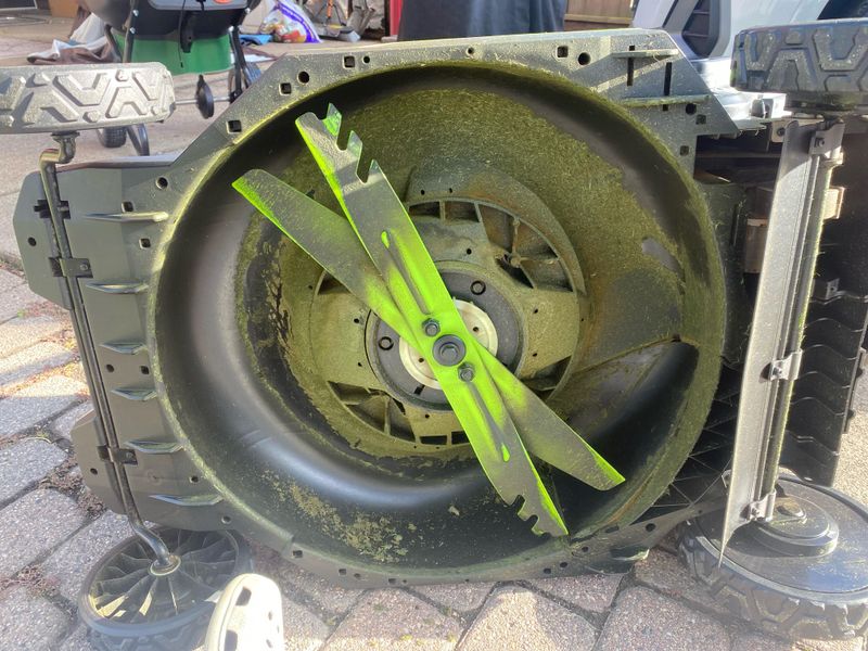 Clean Your Mower After Each Use