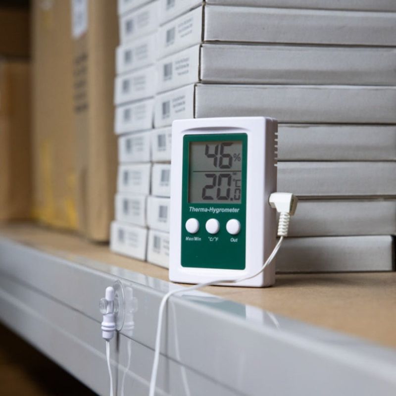 Monitor Temperature With A Simple Thermometer