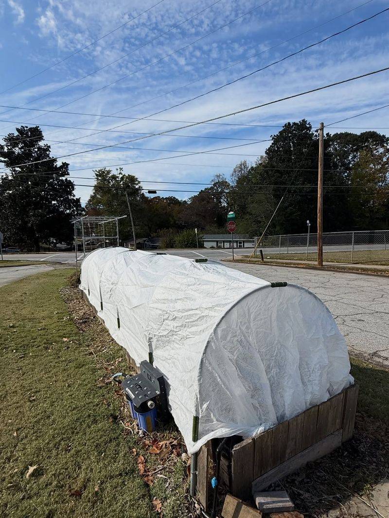 Secure Edges With Heavy Objects