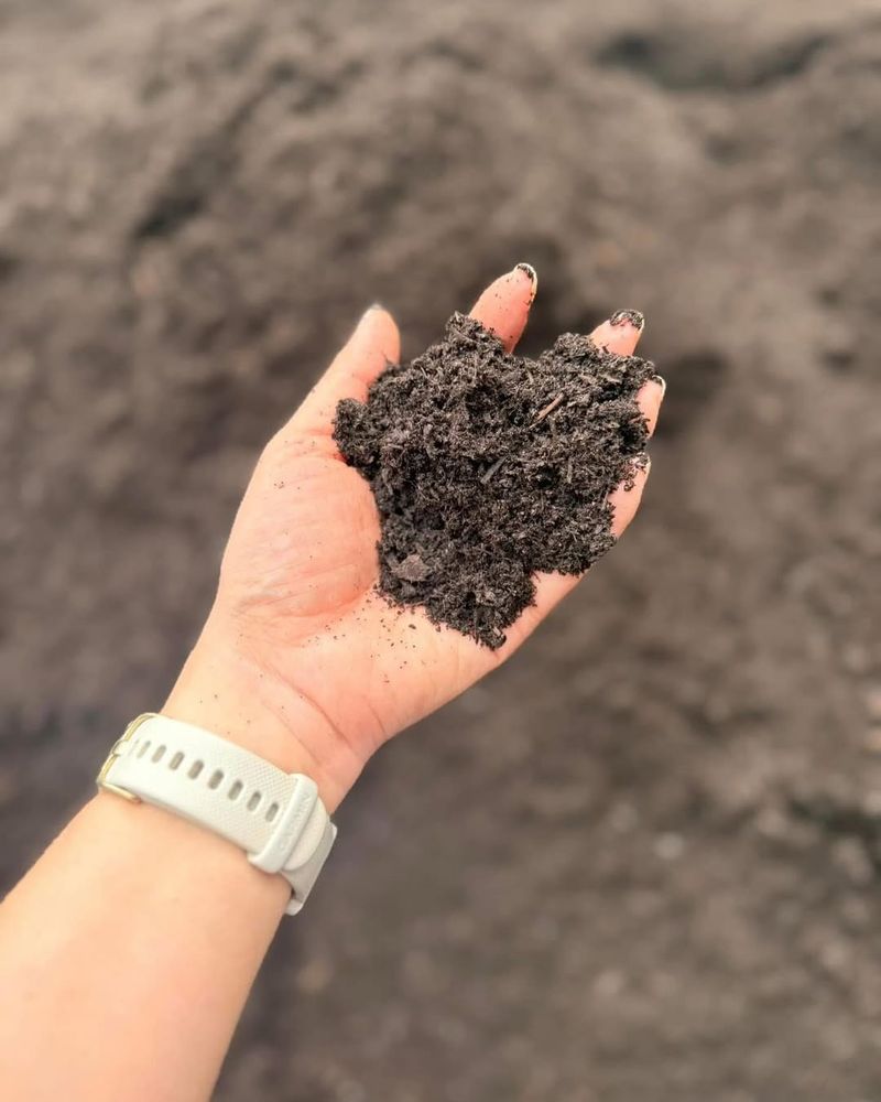 Holds Moisture Better Than Almost Any Other Amendment