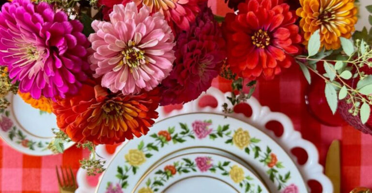 zinnia flowers as table arrangement