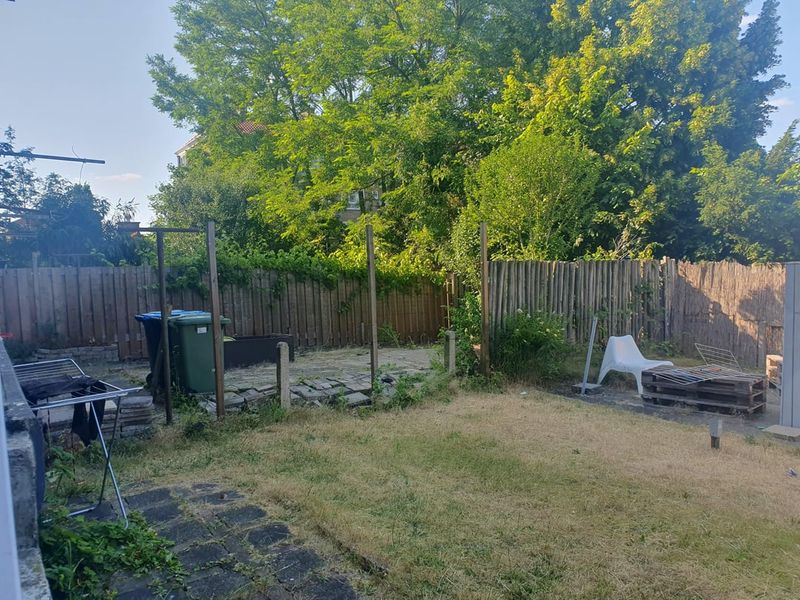 Good Neighbor Communication Works Best