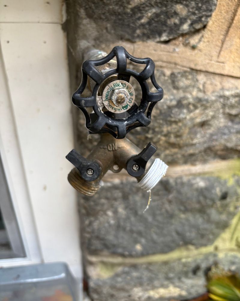 Drain And Store Garden Hoses