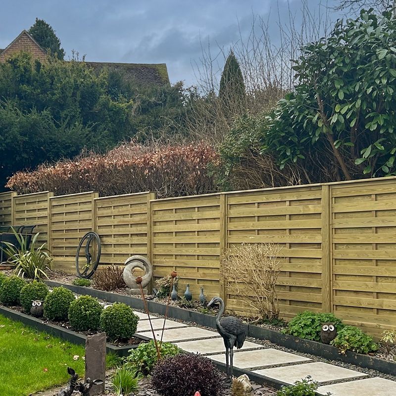 Install Wind-Resistant Fence Panels