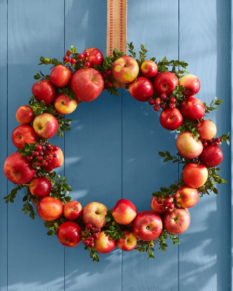 Arrange Apples On Your Wreath