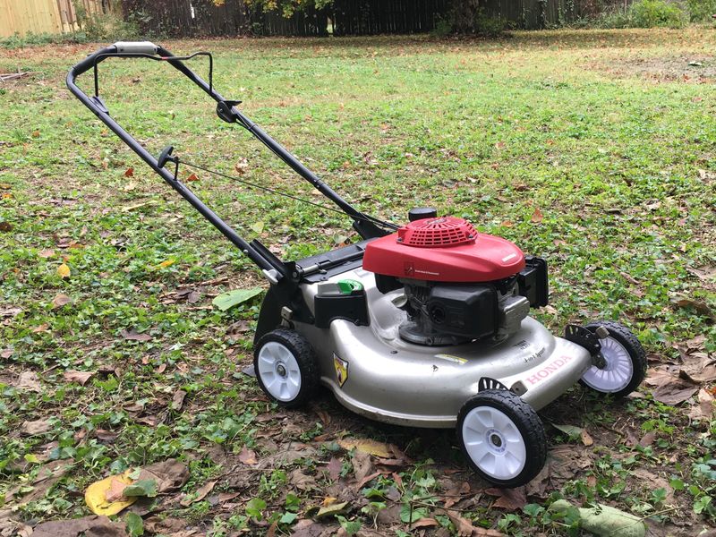 Lower Blade Height Prevents Snow Mold