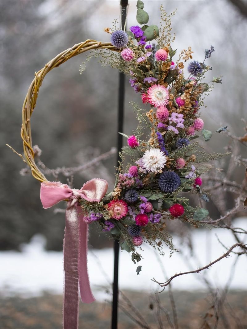 Using Floral Wire And Twine For A Rustic Finish