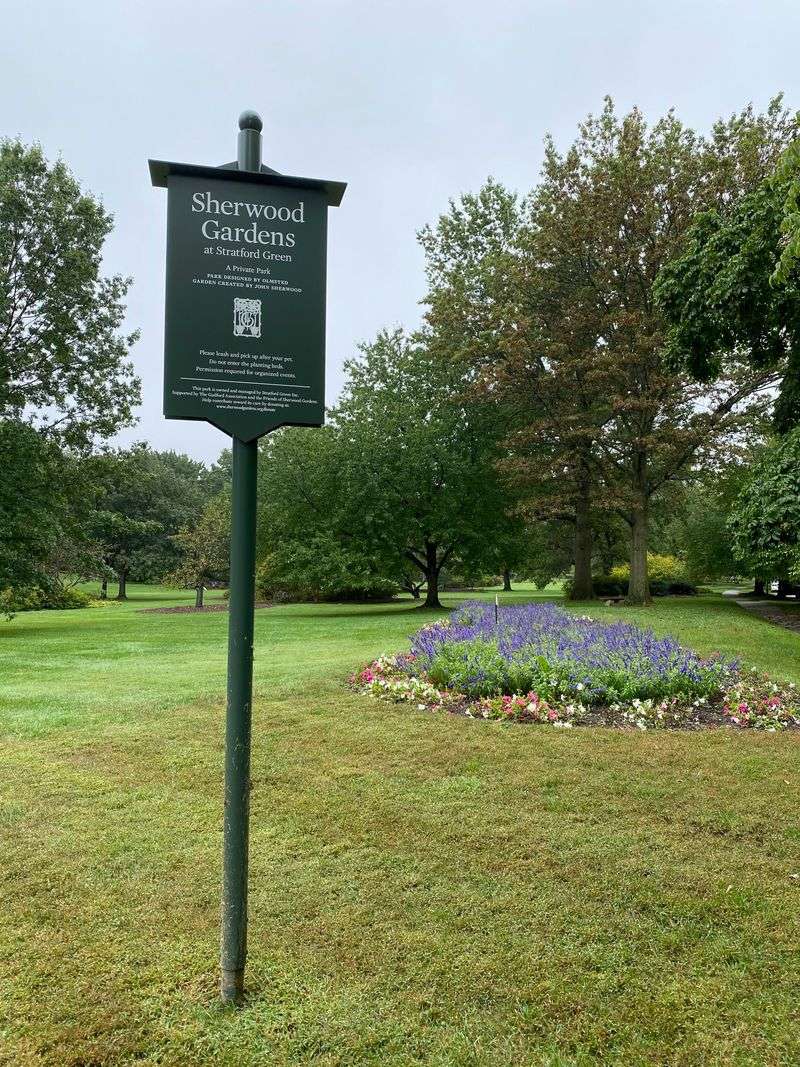 Sherwood Gardens Prepares Spring Bulb Displays