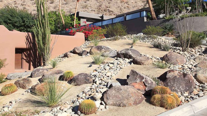 Large Decorative Gravel Or Rock Yards