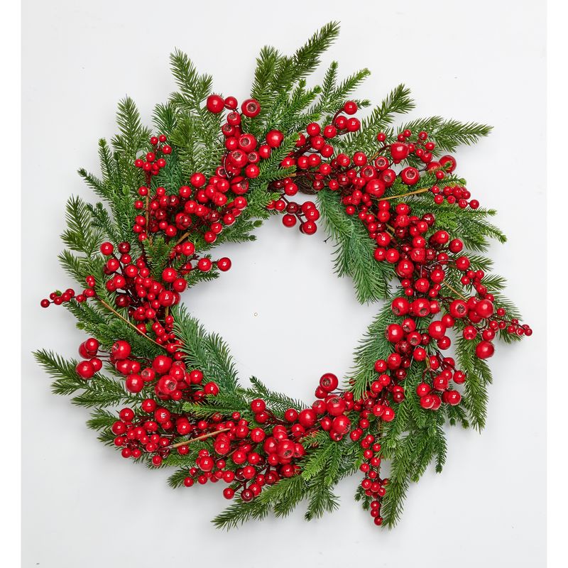 Juniper Wreaths With Natural Berries