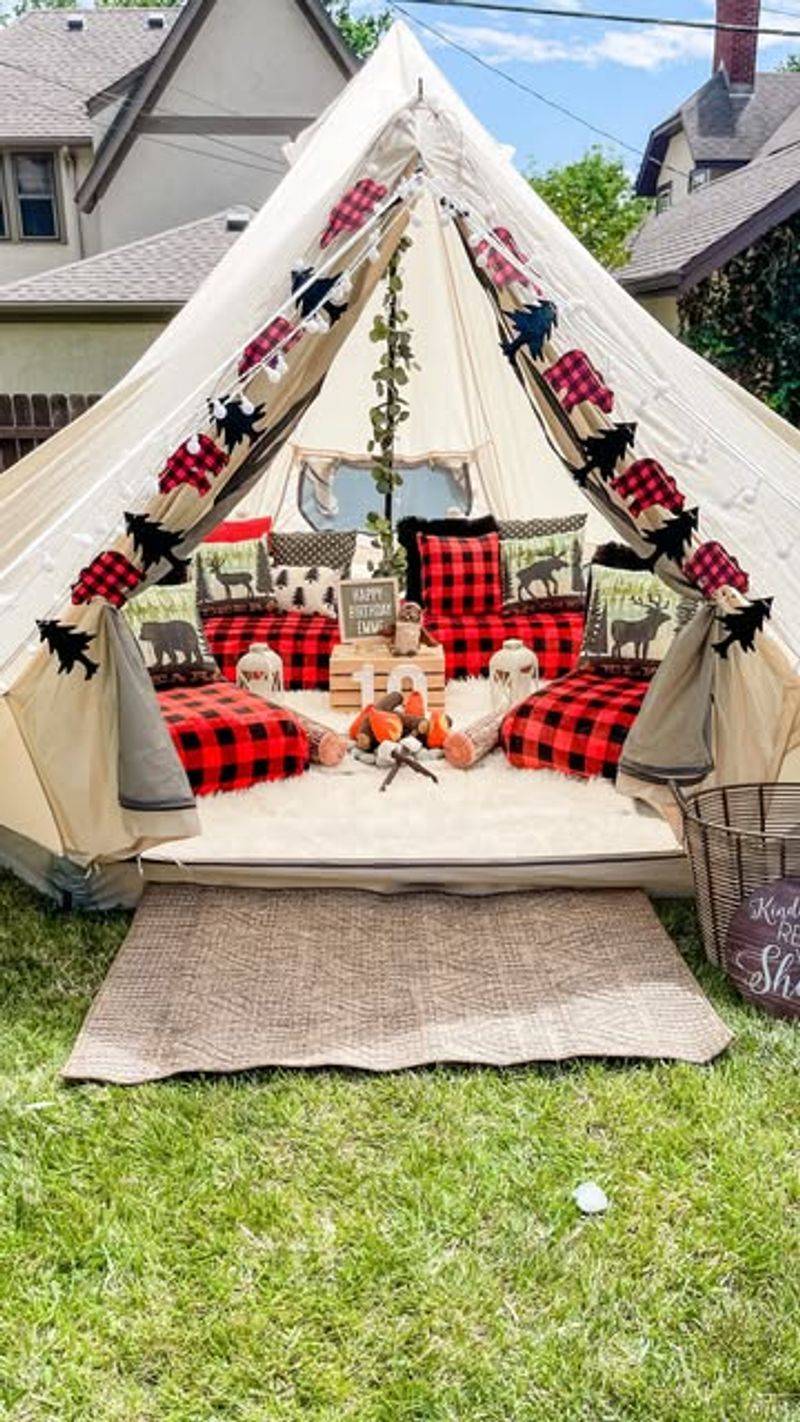 Backyard Campouts Under the Stars