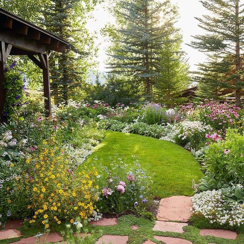 Seasonal Color Extends Beyond Spring