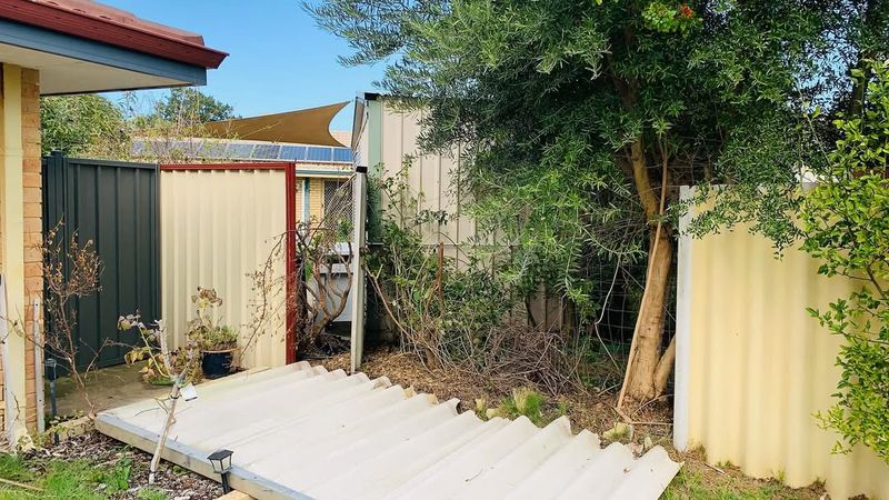 Broken Fences Or Fencing Debris