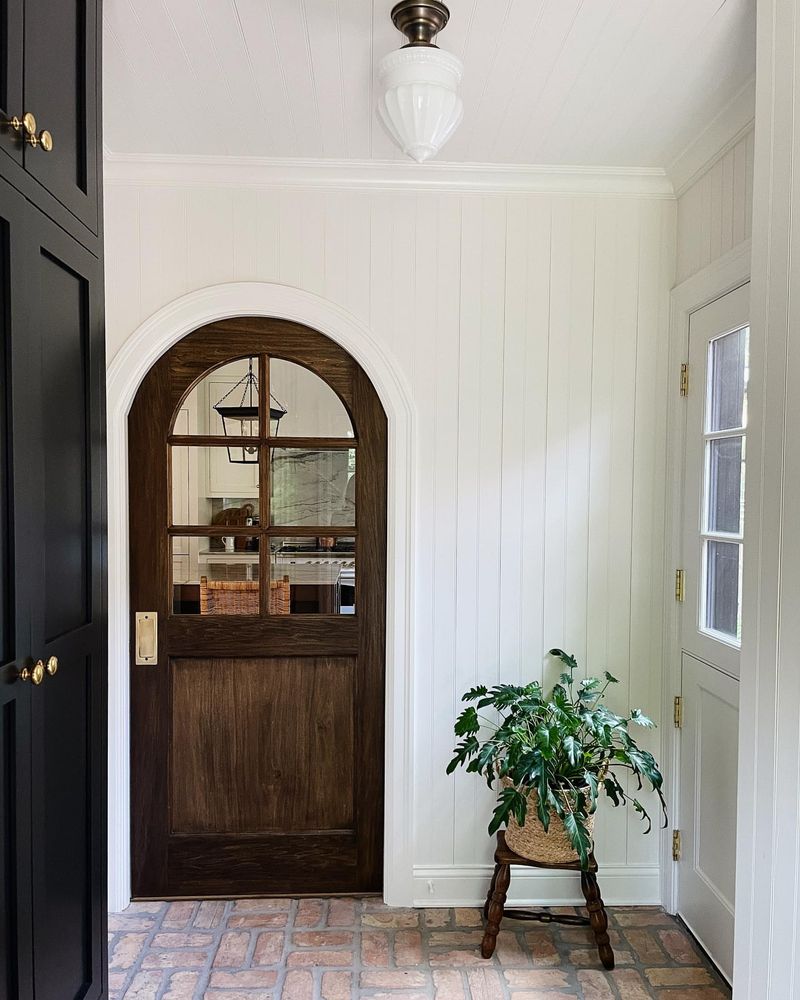 Arched Doorways Create Flowing Spaces