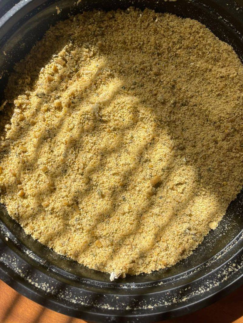 Spoiled Or Moldy Food