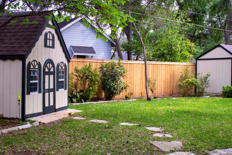 You Must Stay On Your Property