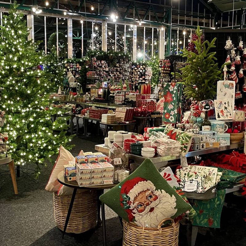 Logistics and Warehouse Organization Begin Early