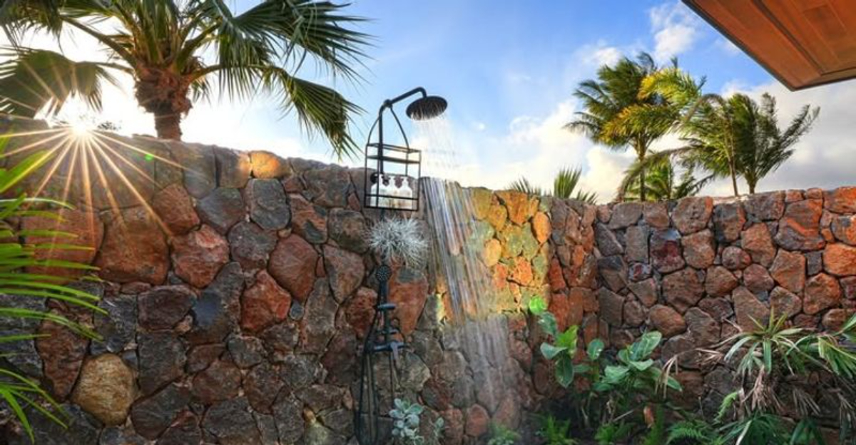 Hawaii Residents Are Bringing Polynesian Elements Into Their Yards