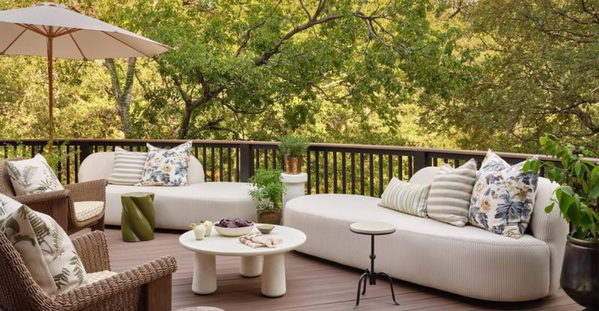 How North Carolina Homeowners Build Eye-Catching Photo Backdrops