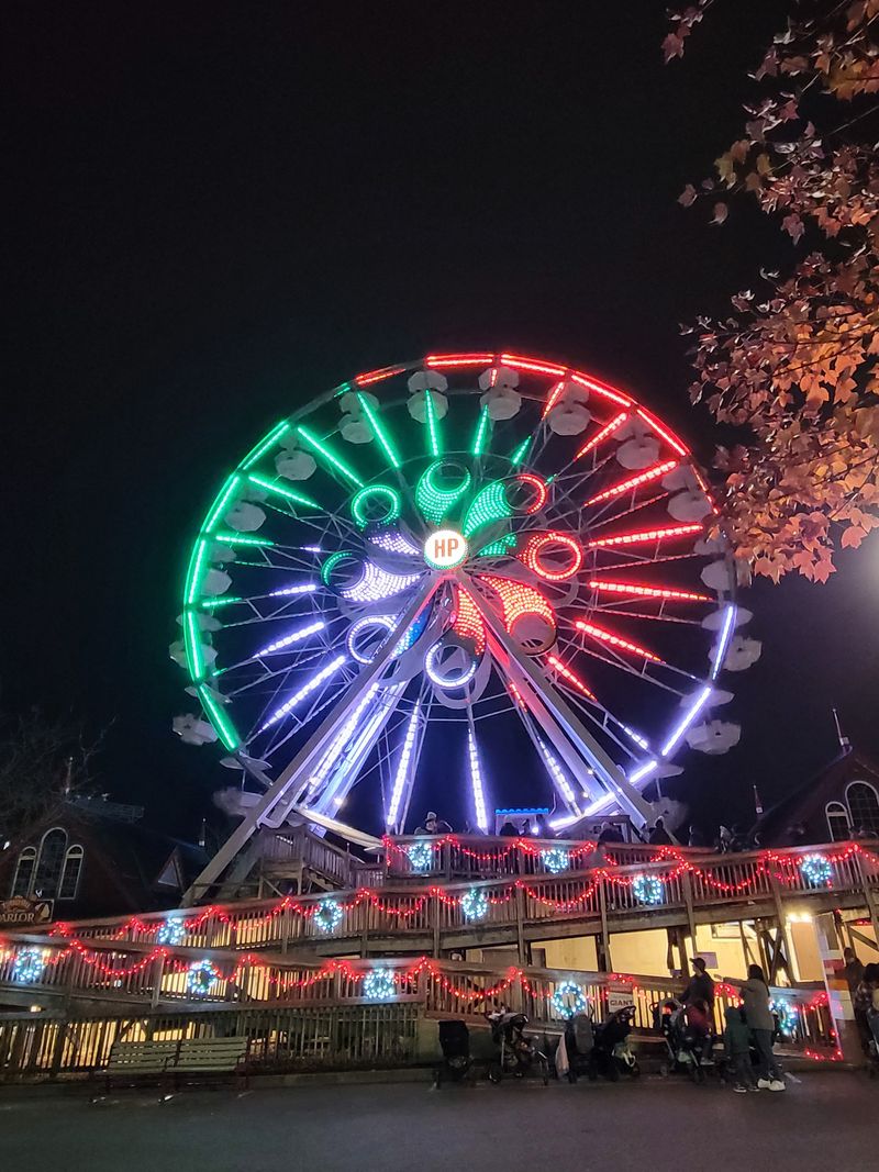 Hersheypark Christmas Candylane