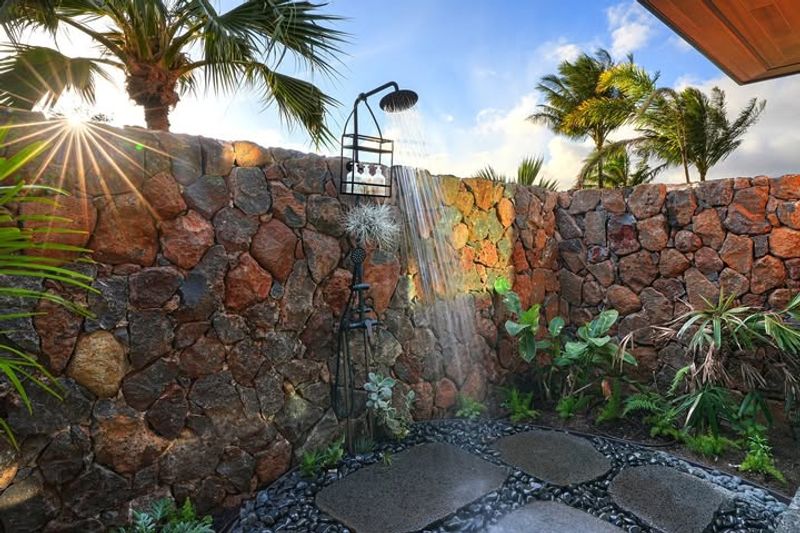 Lava Rock Walls and Natural Borders