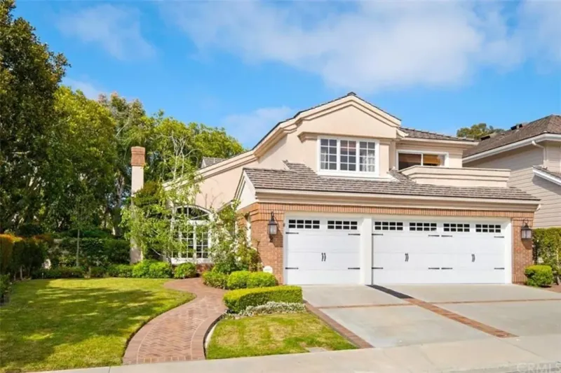 No Landscaping at All