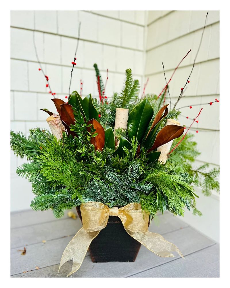 Pinecone And Evergreen Floral Mixes