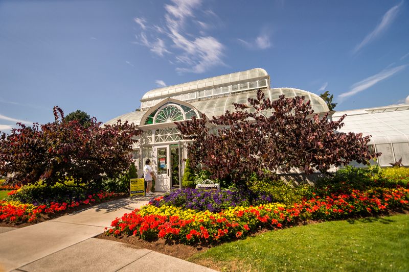 Volunteer Park Conservatory Grounds