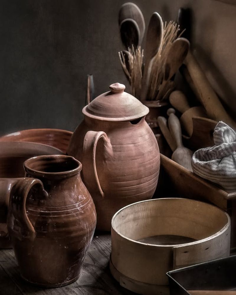 Supports Local Georgia Pottery Traditions