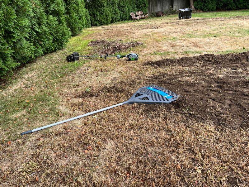 Adjustable Garden Rake