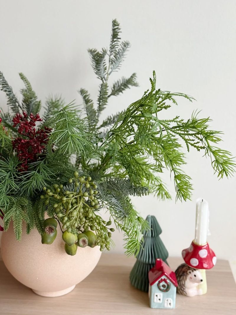 Trim And Refresh Cut Ends To Help Water Absorption