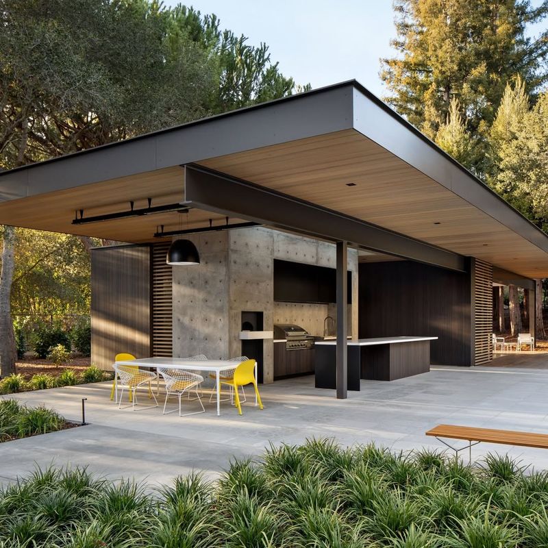 The Modern Minimalist