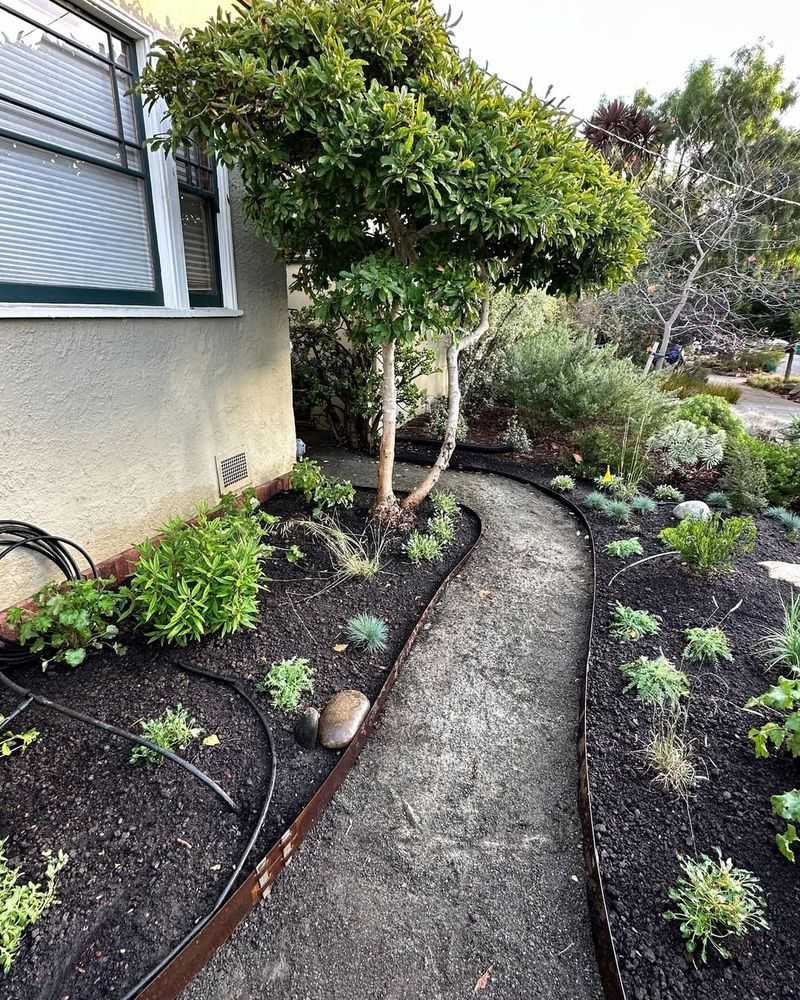 Scheduling Annual Garden Refreshes And Maintenance