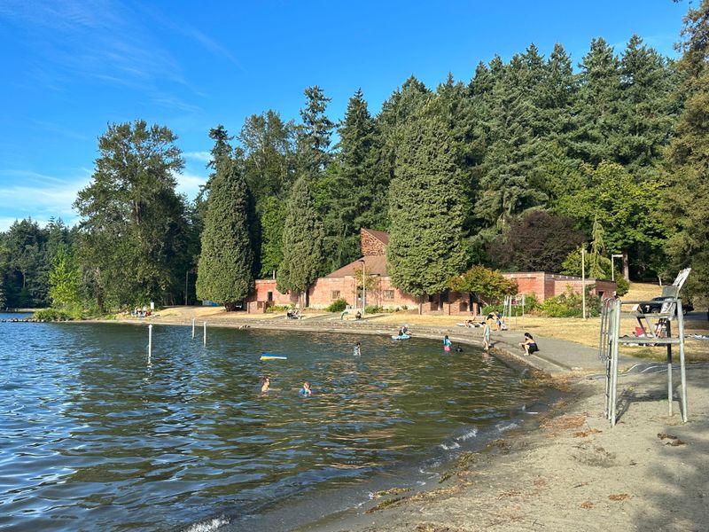 Seward Park Waterfront Trail
