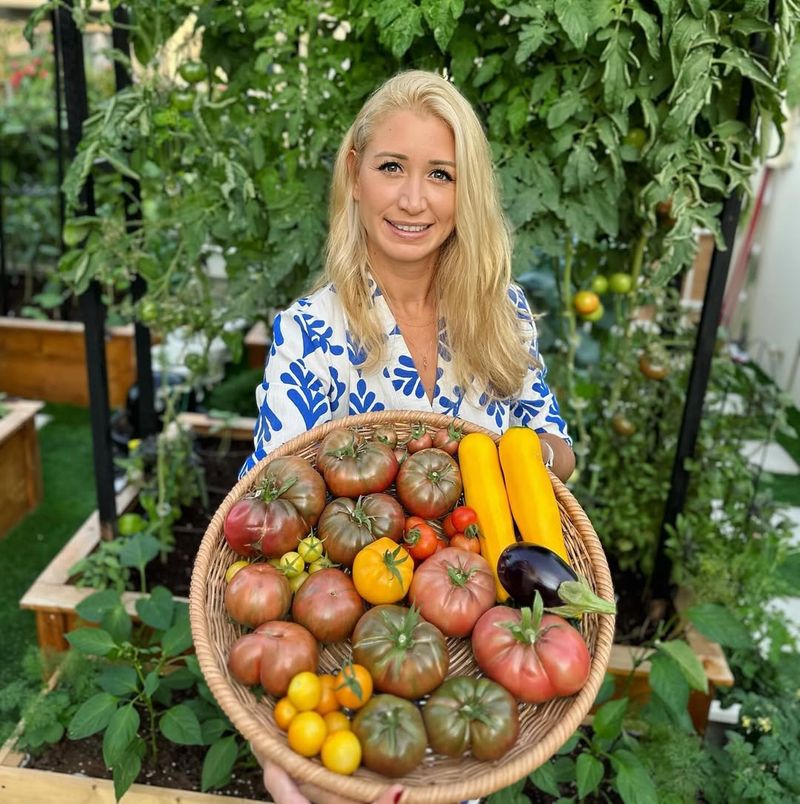 Heirloom Vegetables Mix With Ornamental Plants