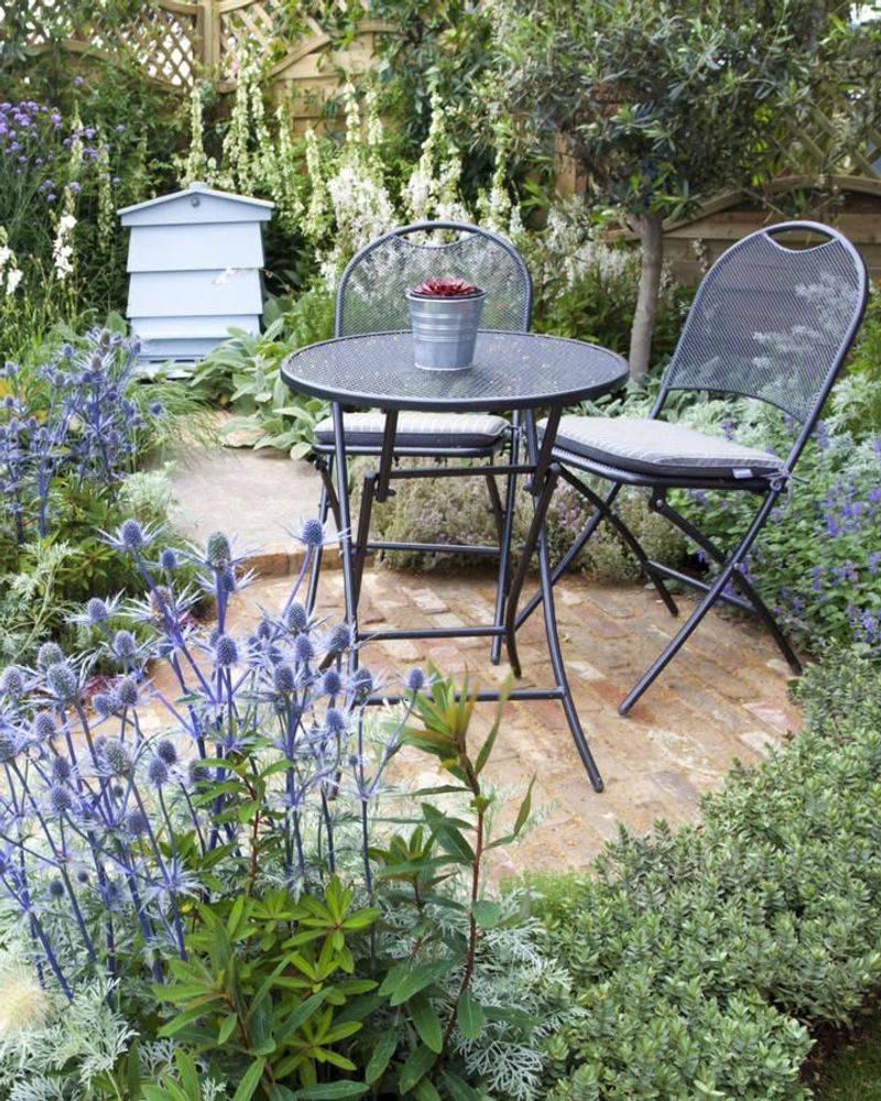 Smart Layout Maximizes Visual Impact