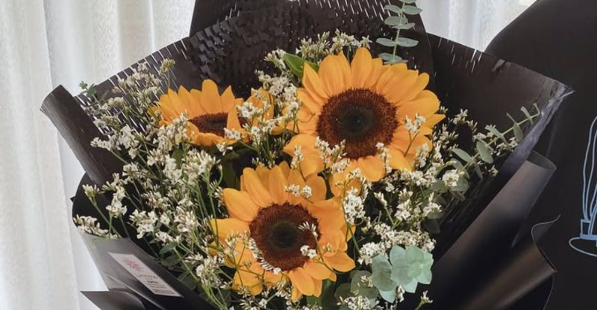 sunflower bouquet arrangement