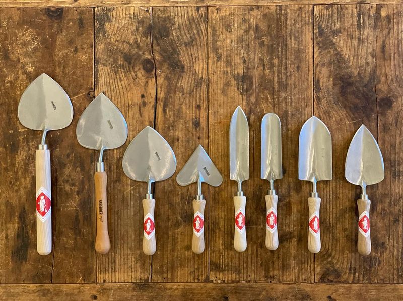 Quality Hand Trowel and Cultivator Set