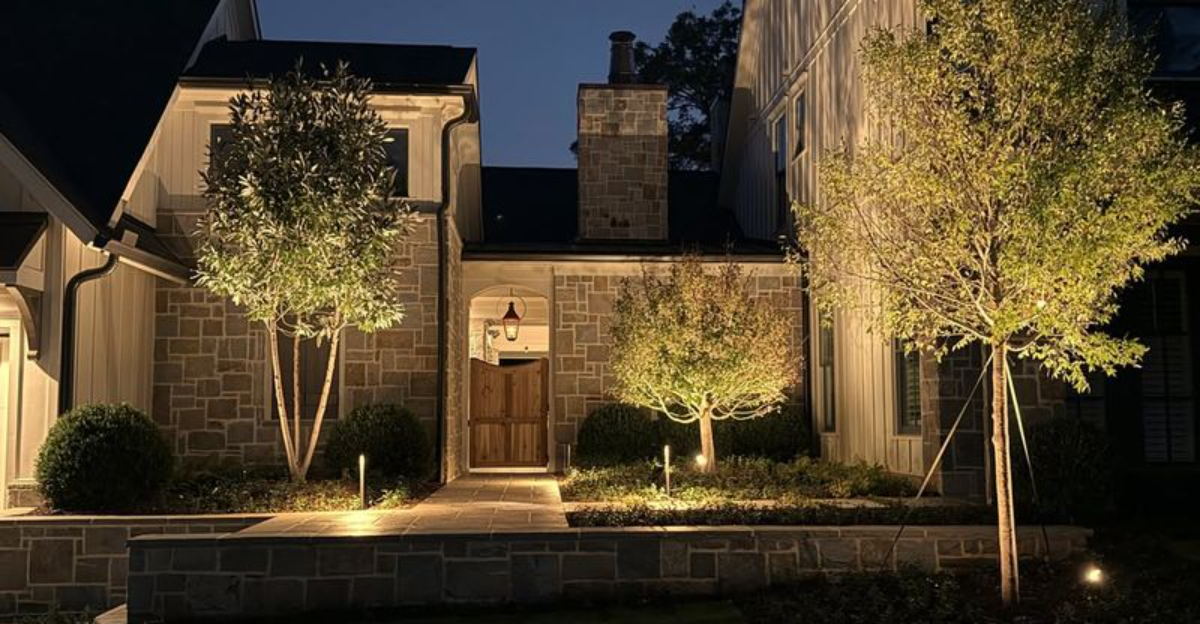 9 Landscaping Tips That Help Homes Sell Quickly In Georgia