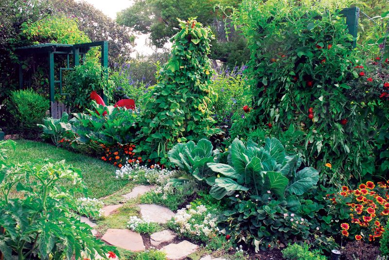 Incorporate Vegetables In Ornamental Beds