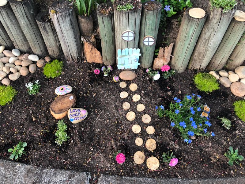 Outdoor Garden Decor