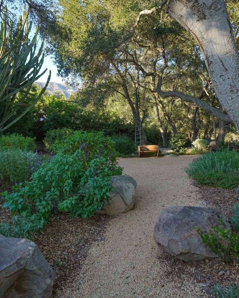 Decomposed Granite Path