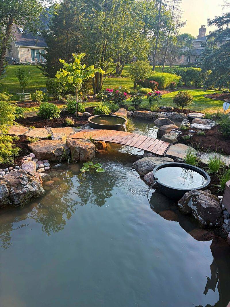 Decorative Water Fountains And Ponds
