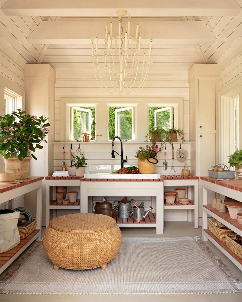 Flexible Multi-Purpose Living Space