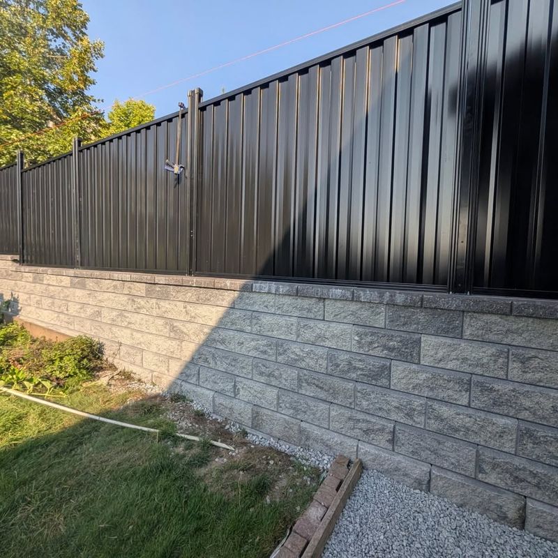 Retaining Wall Fences