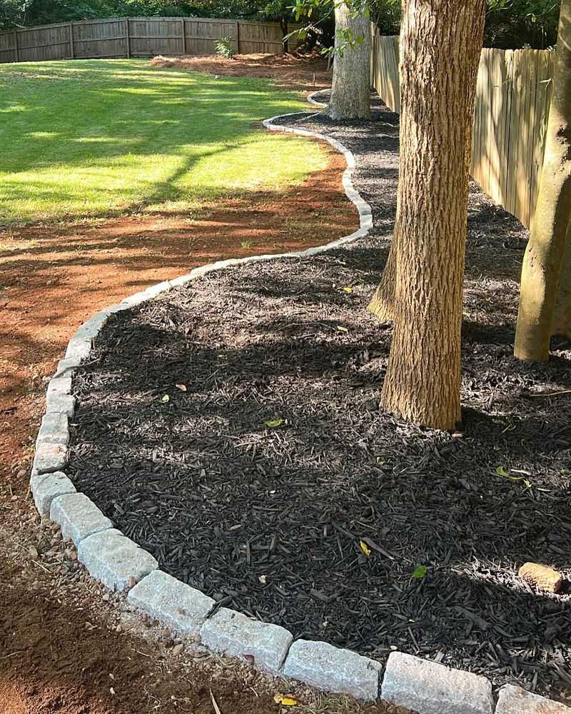 Skipping Mulch Or Applying It Incorrectly