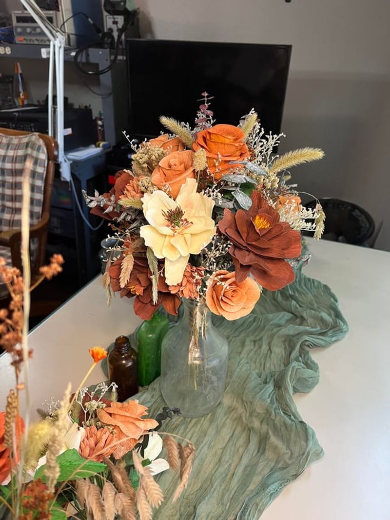 Use Dried Flowers In Table Centerpieces