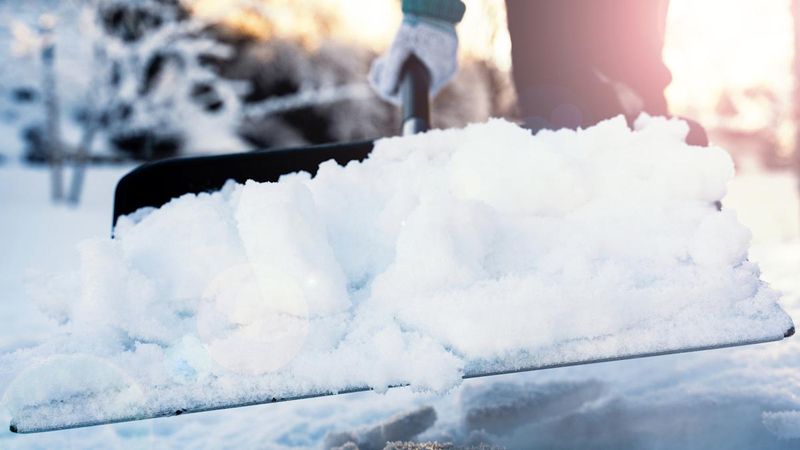 Piling Snow Directly Onto Garden Beds